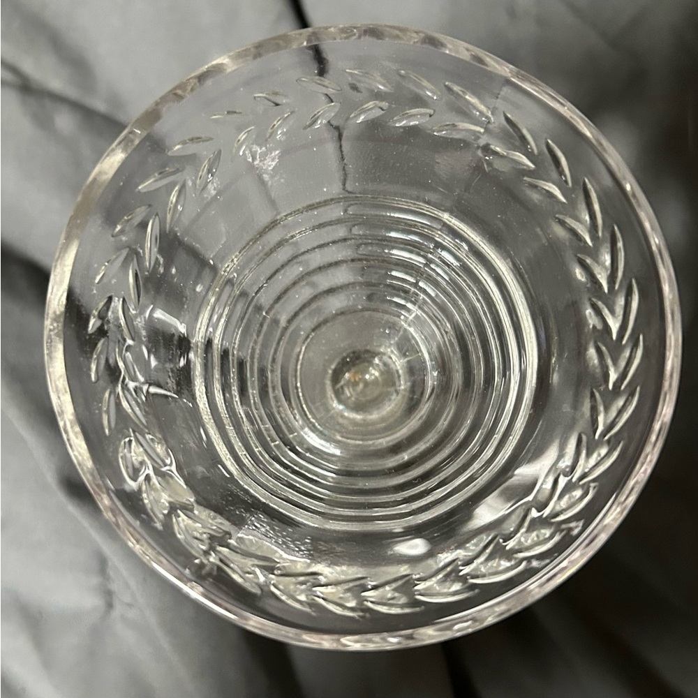 Glass - Picture 2 of 3